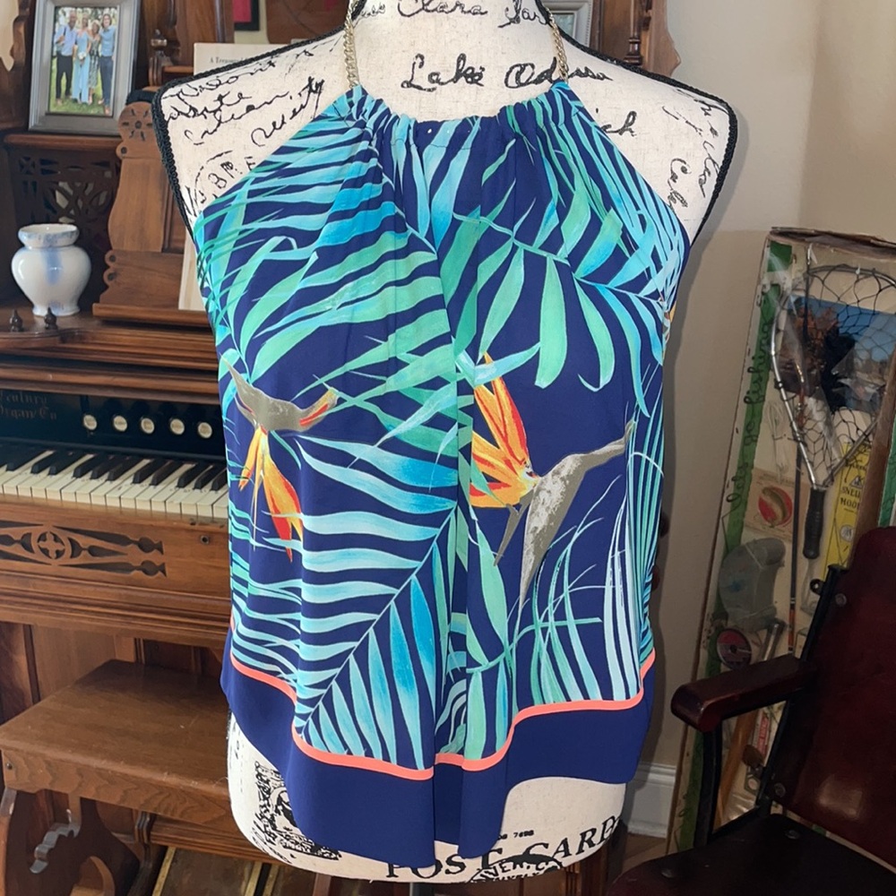 Hawaiian chain scarf top express